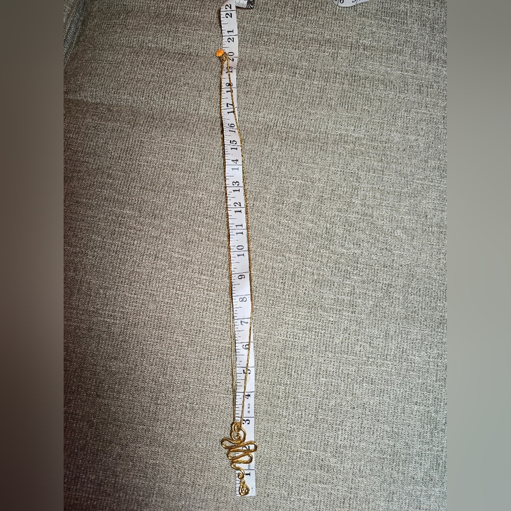 ANNE KLEIN Elegant Gold Necklace - Picture 2 of 2